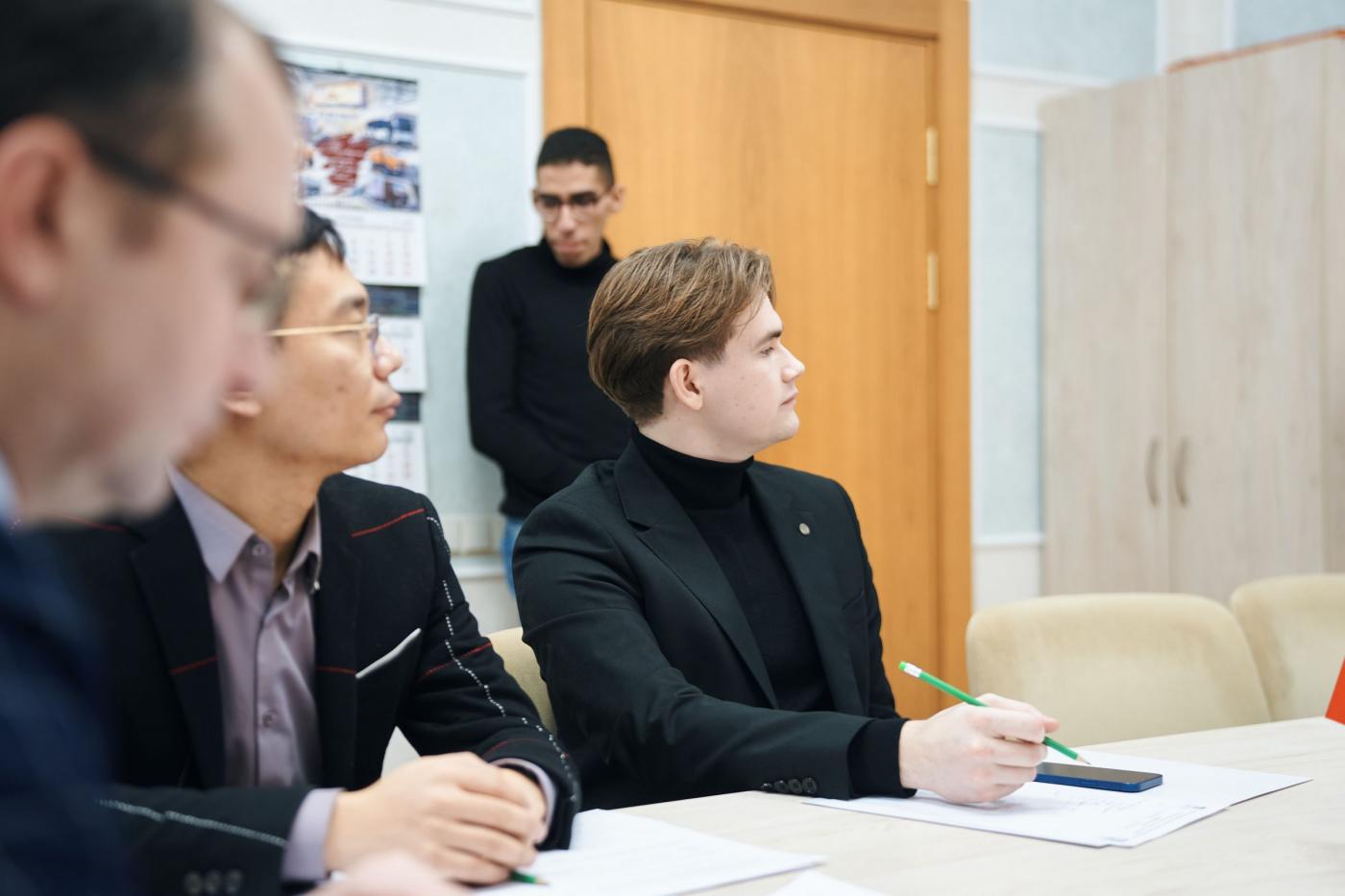 В БНТУ прошла встреча с представителями Технологического университета Внутренней Монголии